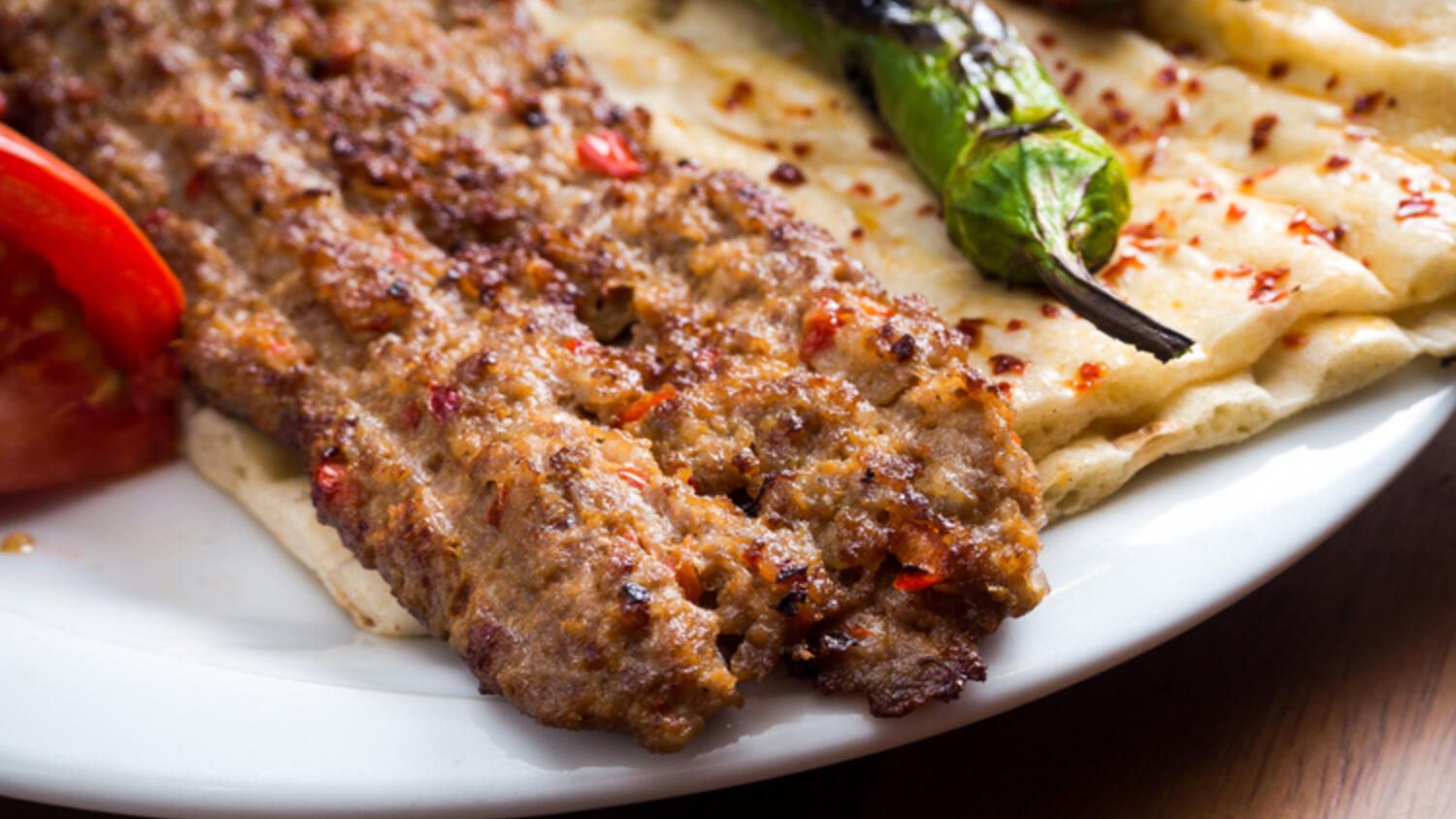 Urfa Kebab - 2 red carmen pepper (mezzeluna cut)